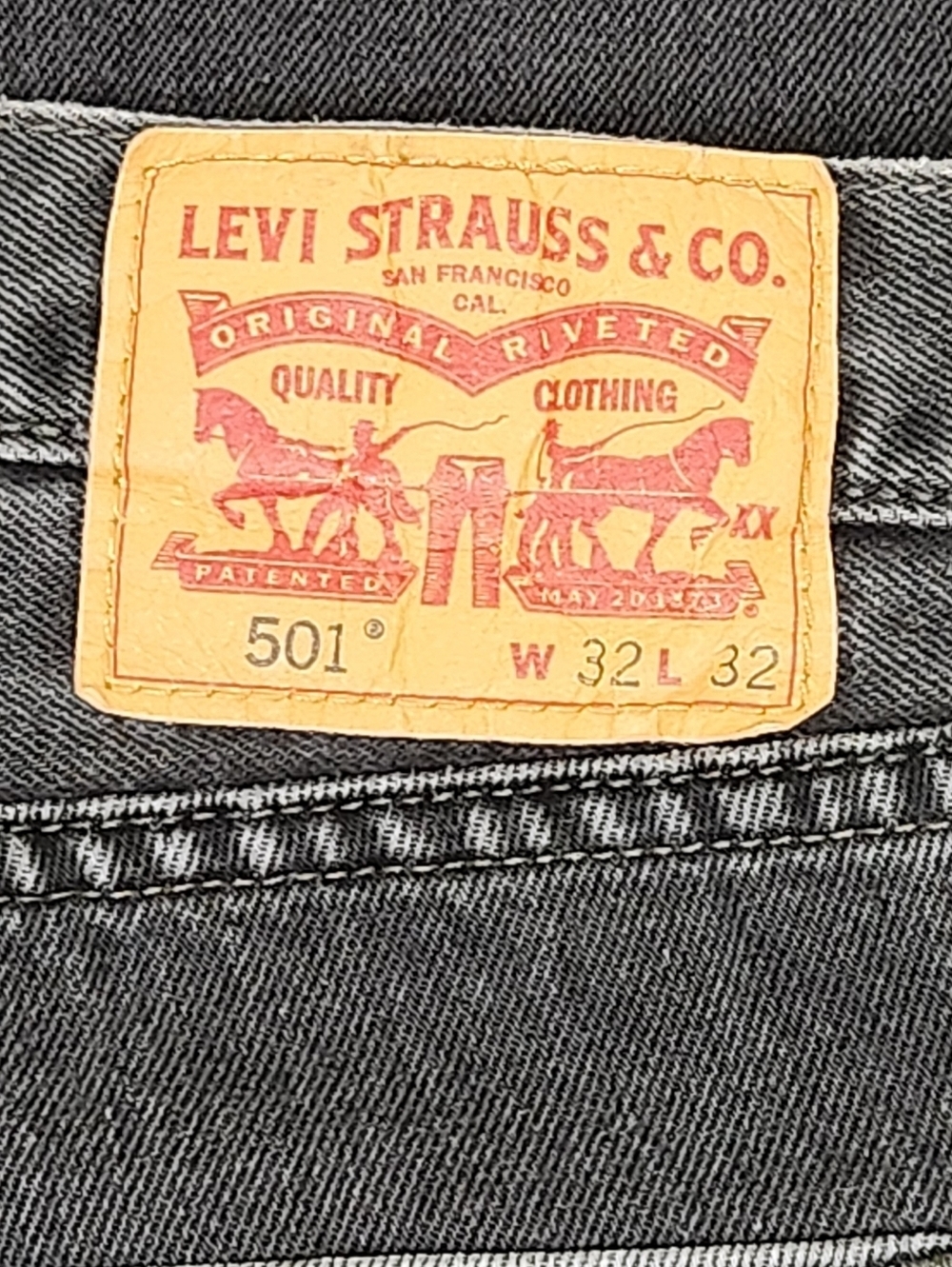 Levi's  501 Button Fly 100% Cotton Black Distressed Denim Jeans 32 ×32 - Picture 10 of 12